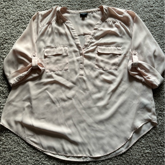 Pale pink Torrid Harper pull over blouse - Picture 1 of 4